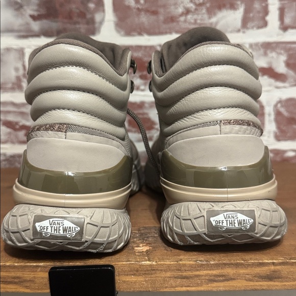 VANS City Hi Rise Boots/Shoes Men’s Sz 6.5 Women’s Sz 8 - Picture 4 of 8